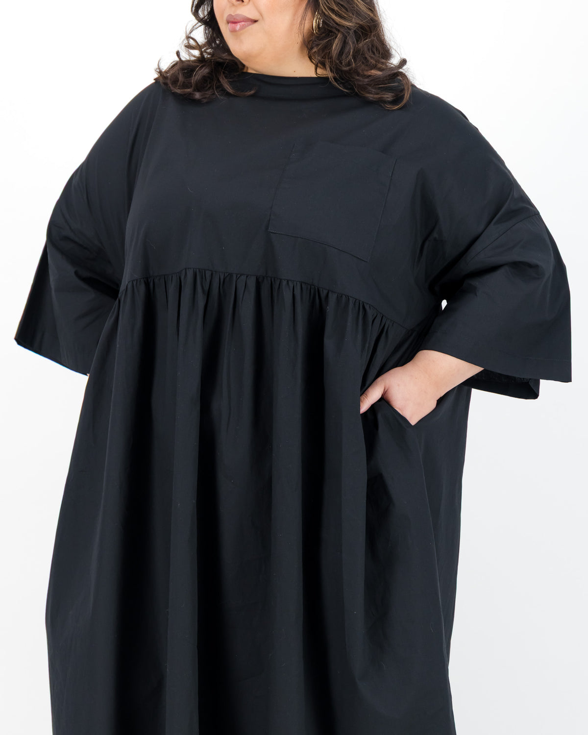 Black Pocket Maxi Dress